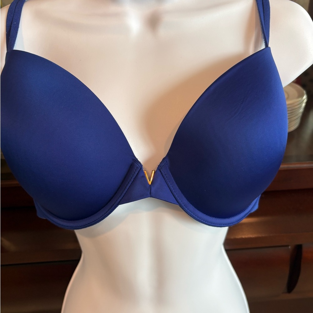 Victoria's Secret Deep Blue Bra
